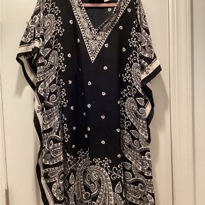 Elegant Black and White Paisley Dress